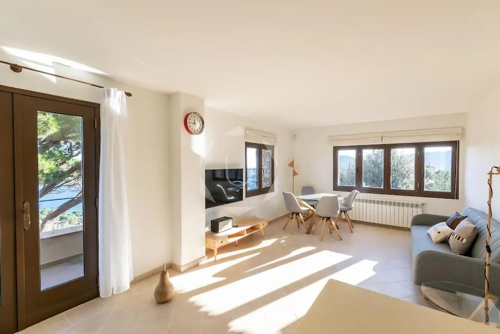 Apartment Apt Rosa Dels Vents - Studio Privado Dentro De Masia Begur